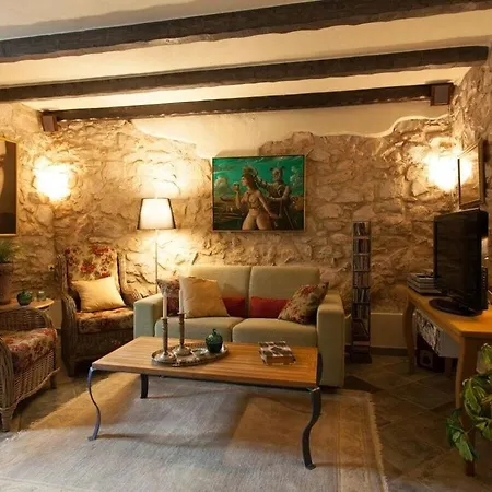 House Of Olives Comfortable *